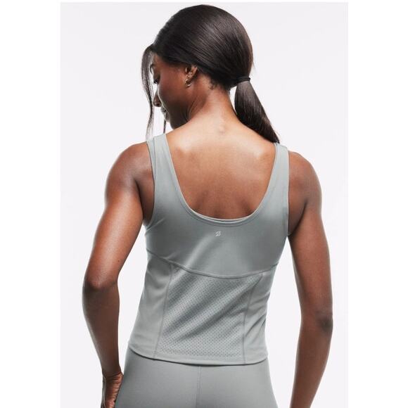Peloton Women Medium Sage Green (Gray) "Cadent Laser Perforated" Tank top NEW - Picture 5 of 9